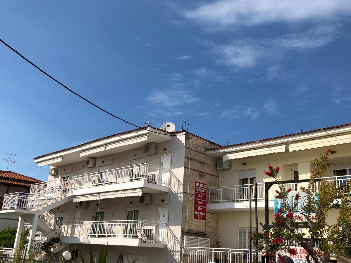 Irida Apartments Nea Skioni Exterior photo